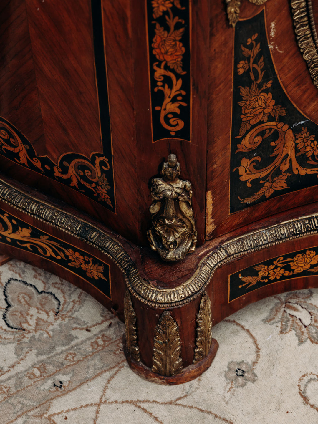 gilbert-buffet-bois-688-9