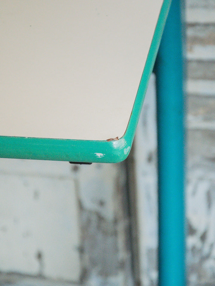 yvan-bureau-ecolier-198-6