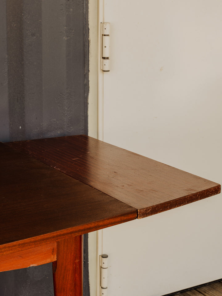 karla-table-a-manger-teck-1245-4