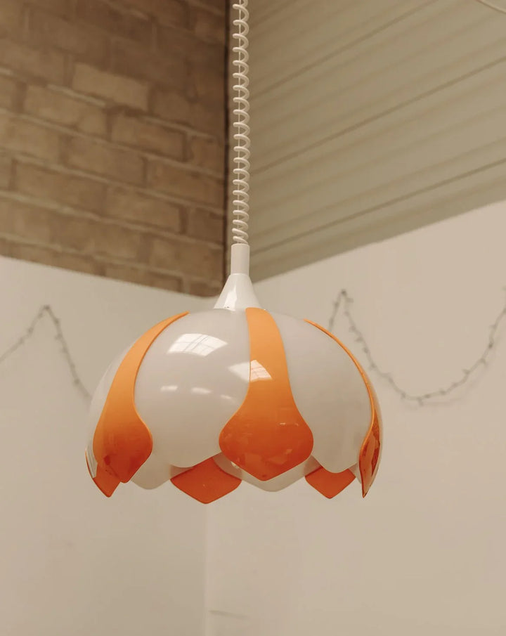 sonia-suspension-orange-232-1