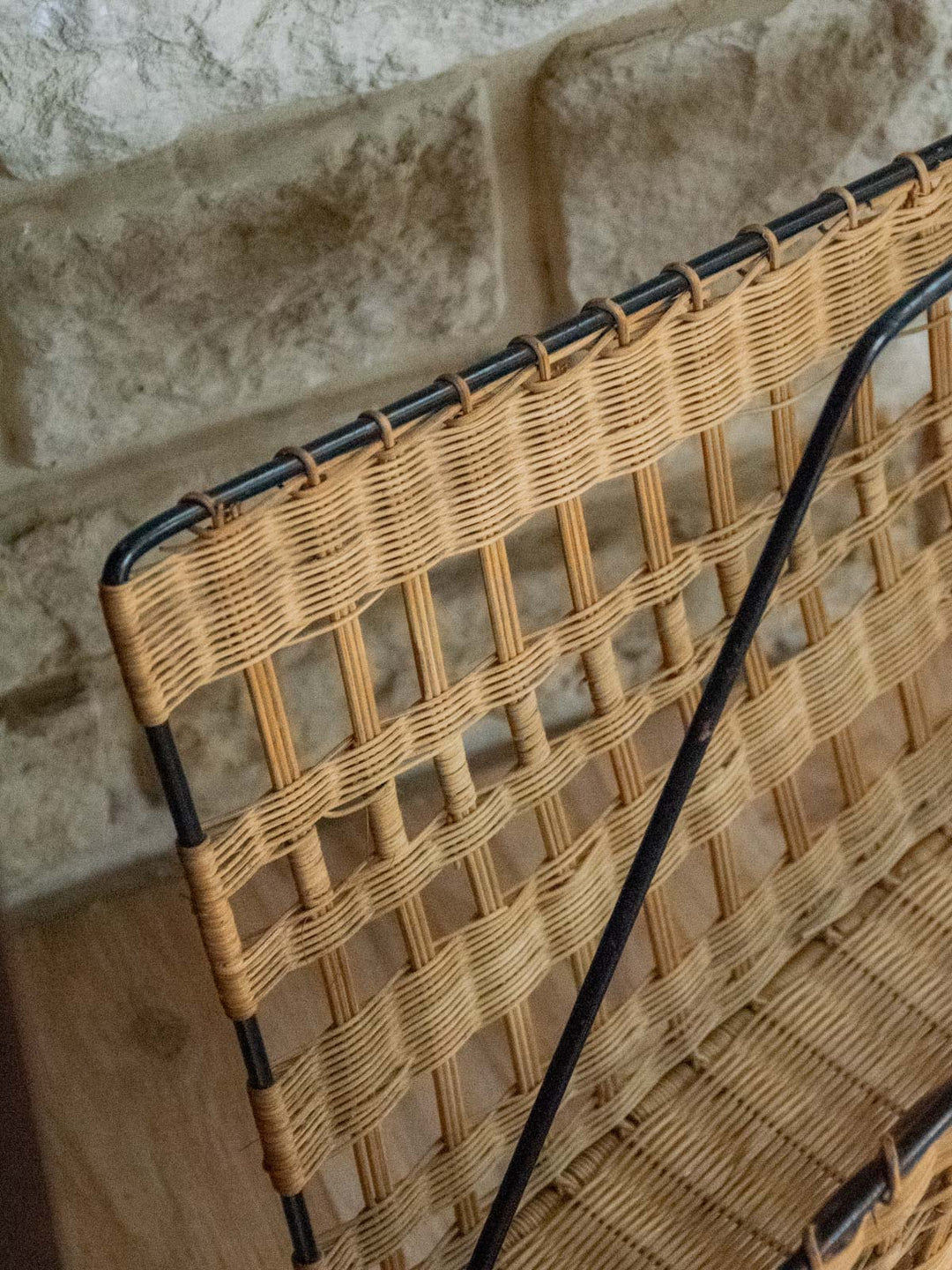 marius-porte-revue-metal-206-4