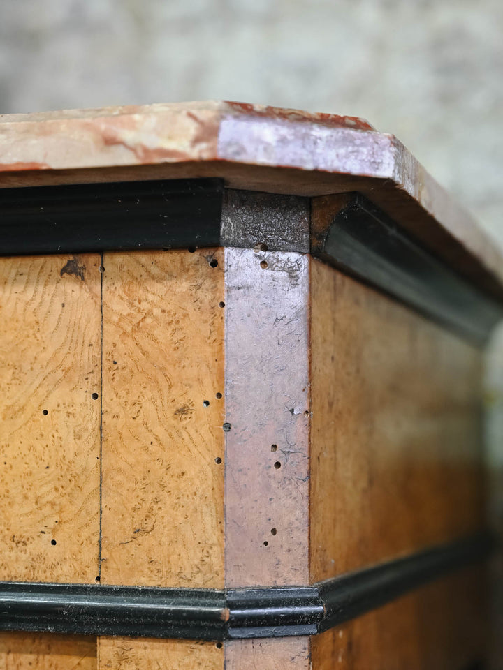 victoria-vitrine-bois-marbre-1321-7