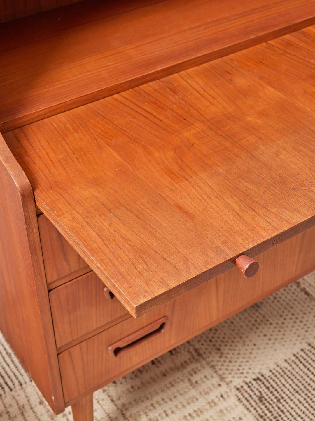 honore-secretaire-teck-137-6