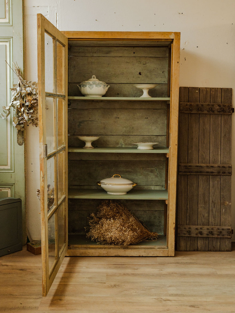 victoria-vitrine-bois-107-2