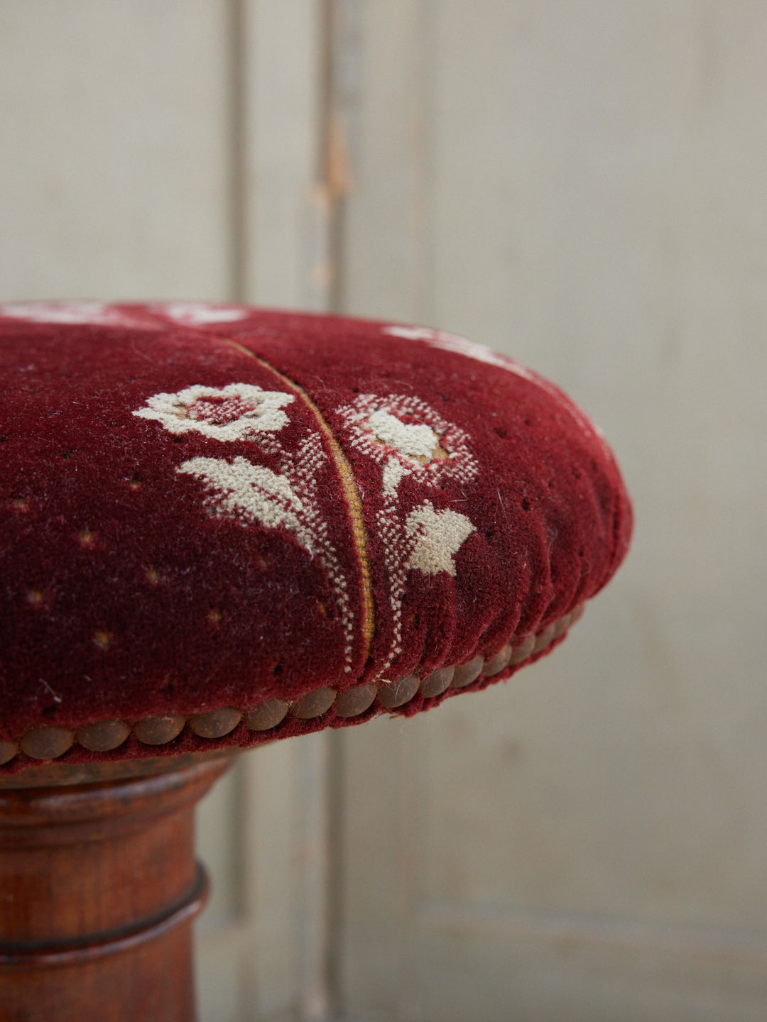 regis-tabouret-bois-1645-5
