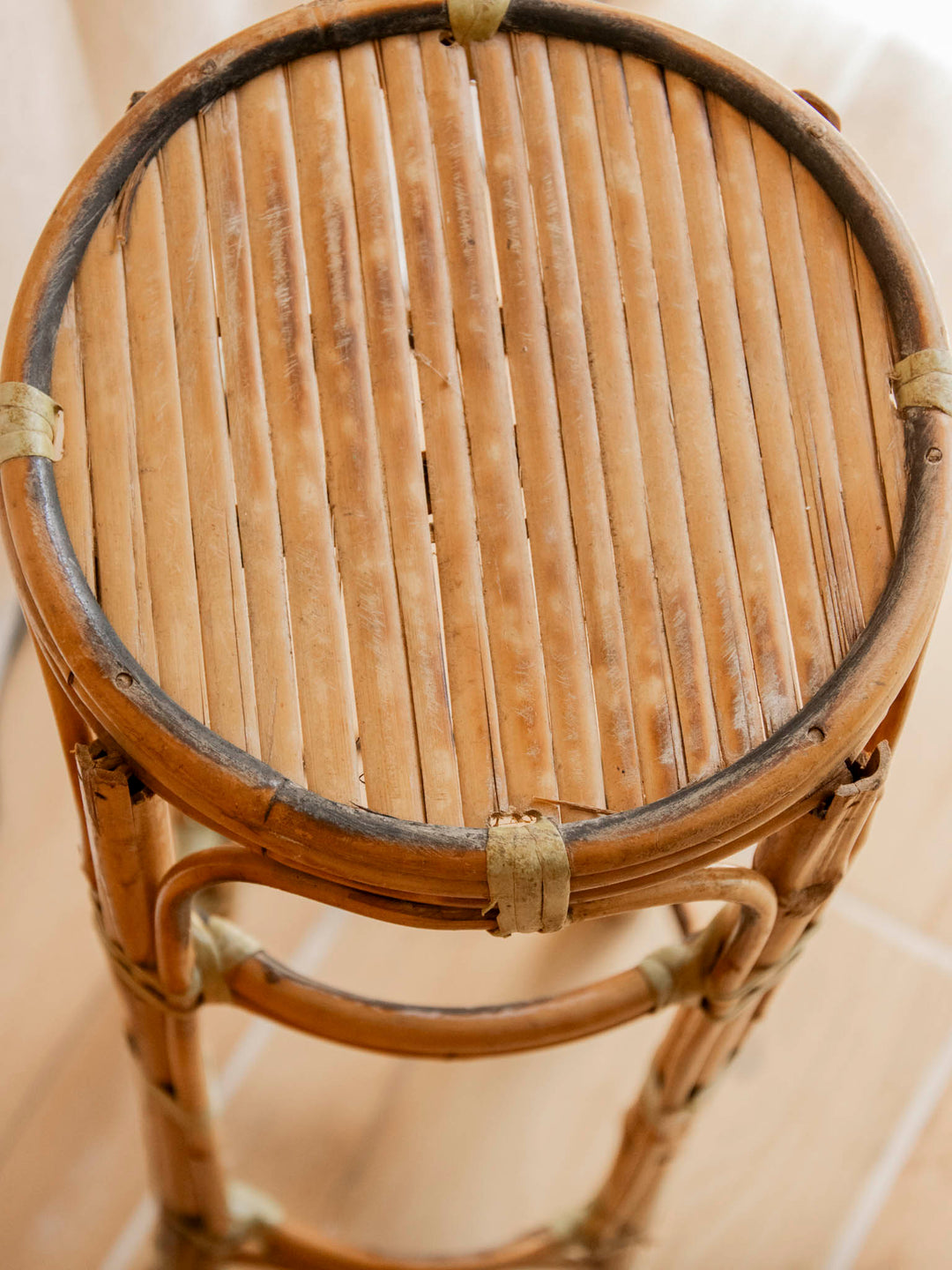 ariel-porte-plante-bois-514-8