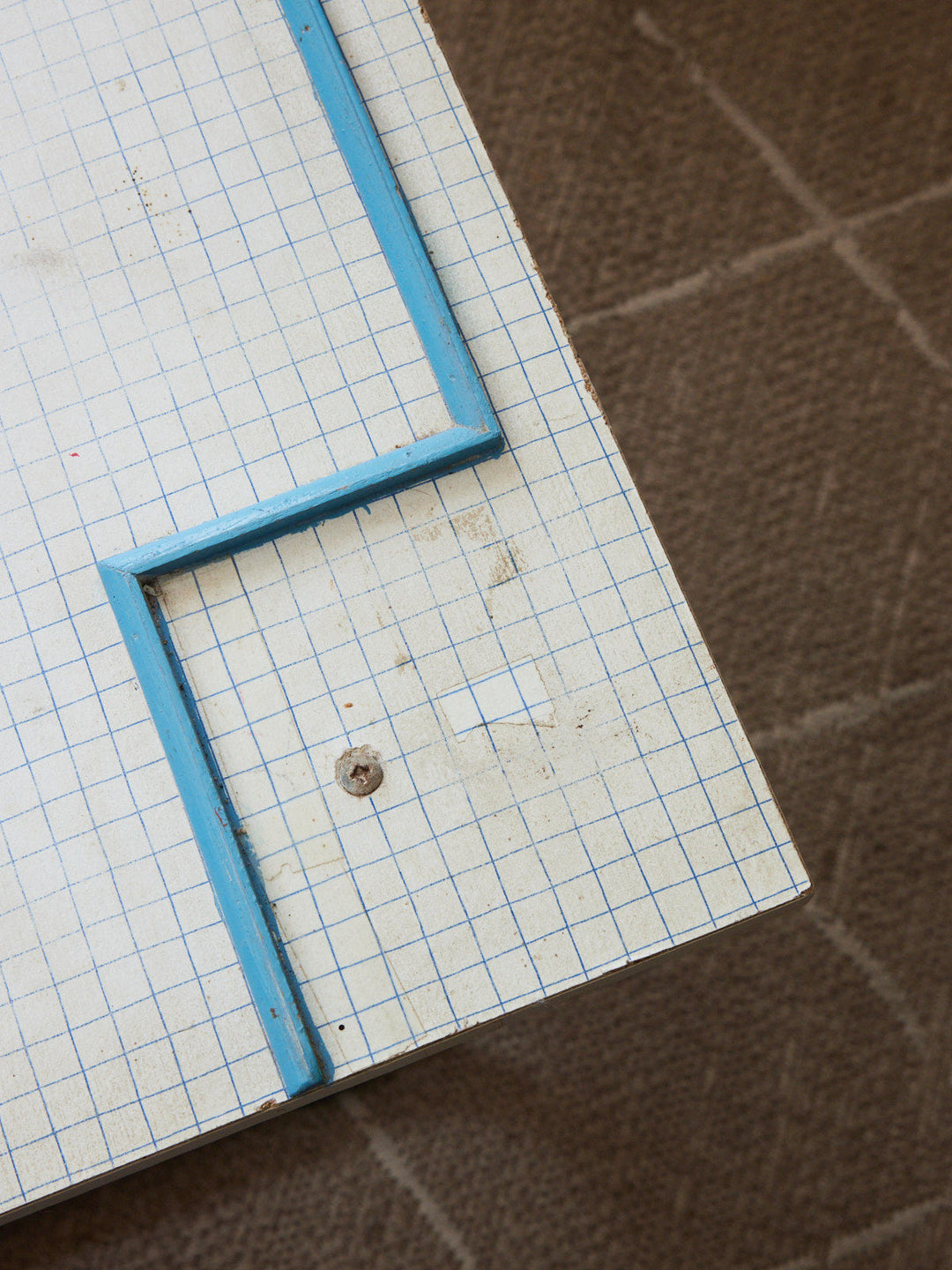 yvan-bureau-formica-536-7