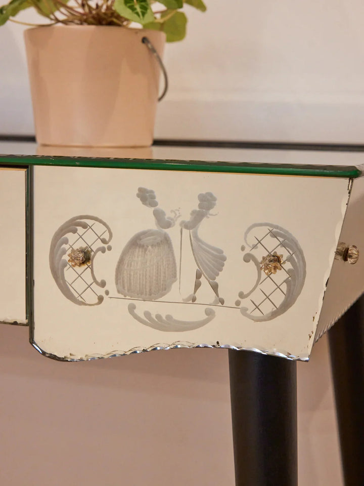 louise-coiffeuse-verre-250-3