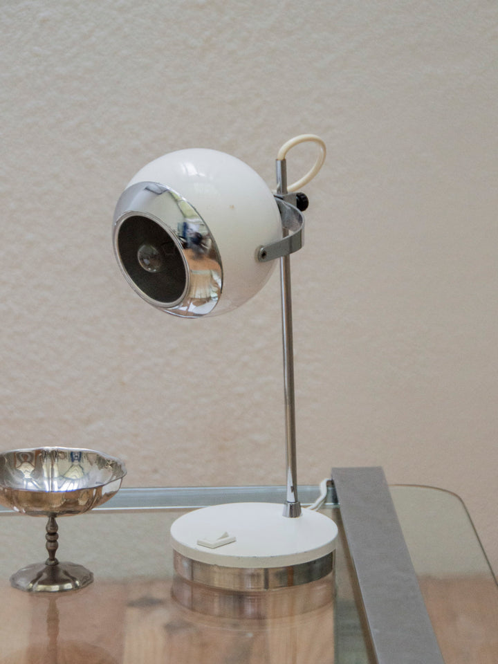 julia-lampe-à-poser-eye-539-3