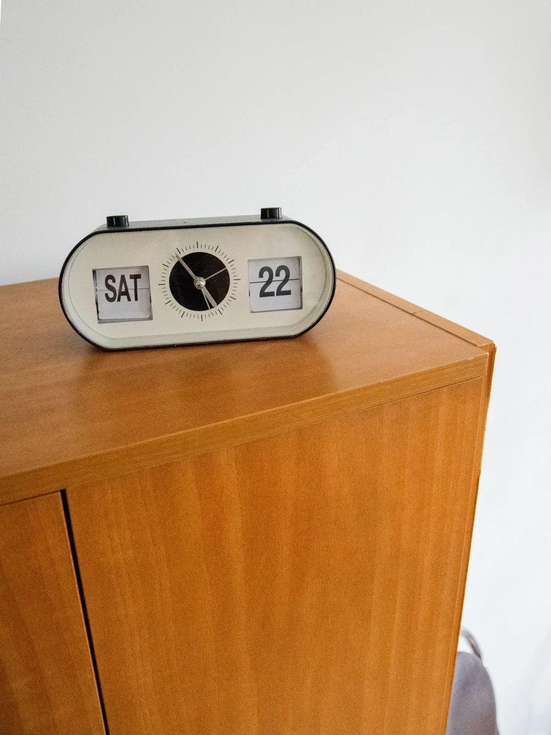 magda-armoire-bois-148-6