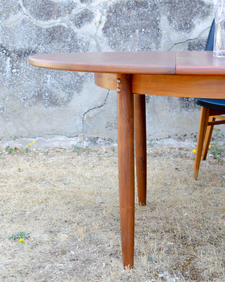 karla-table-a-manger-teck-1216-7