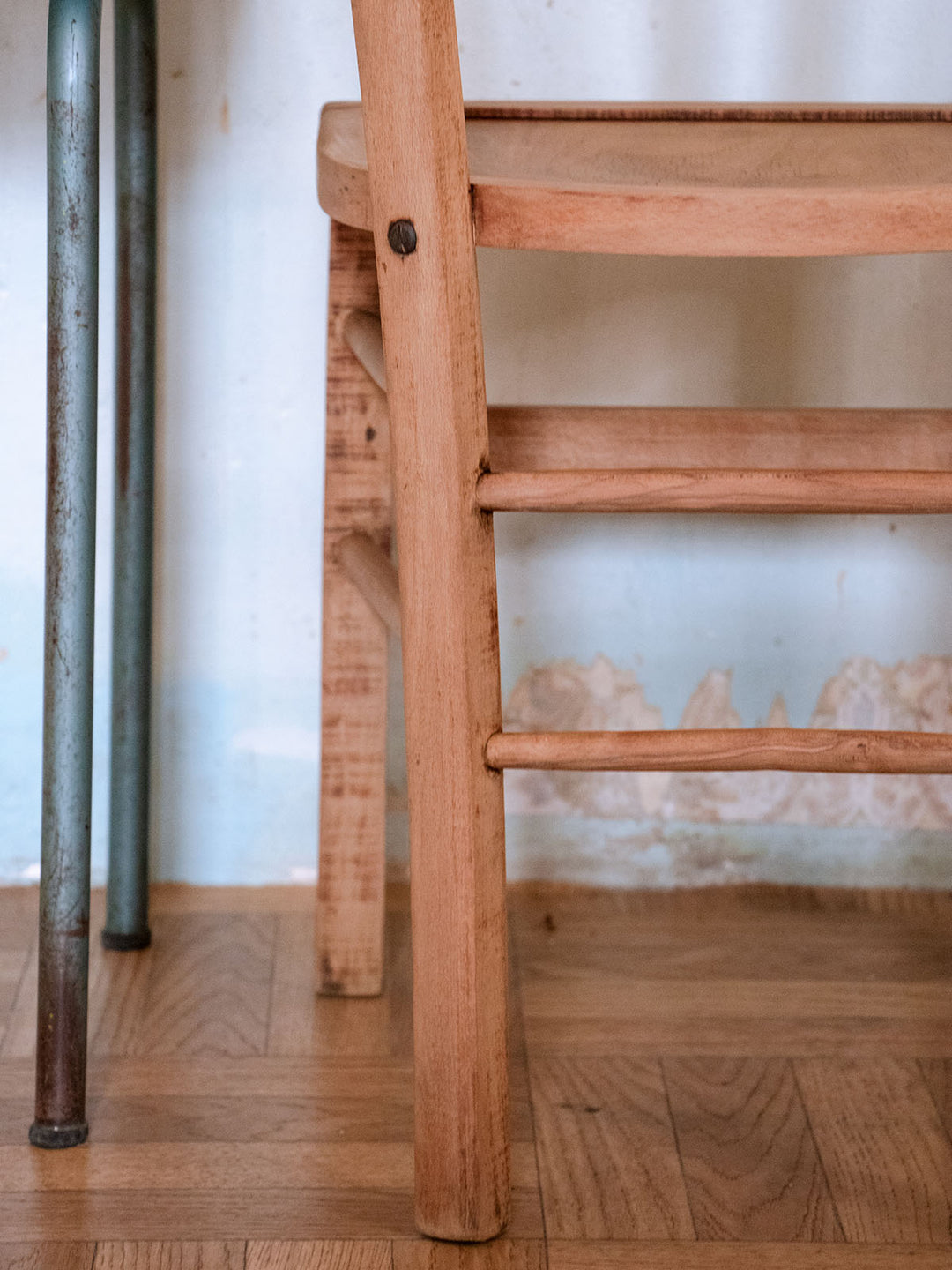 claude-chaise-bois-1052-8