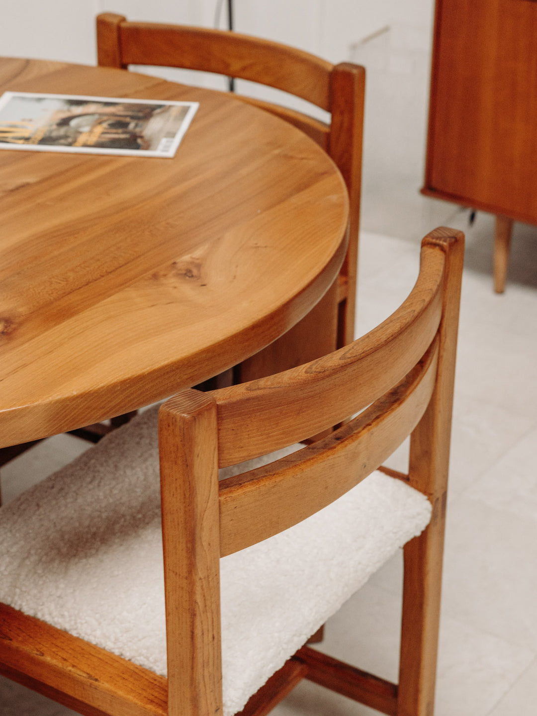 auguste-ensemble-table-et-chaises-bois-7-7