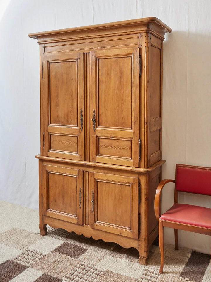 gilbert-buffet-pin-1467-3