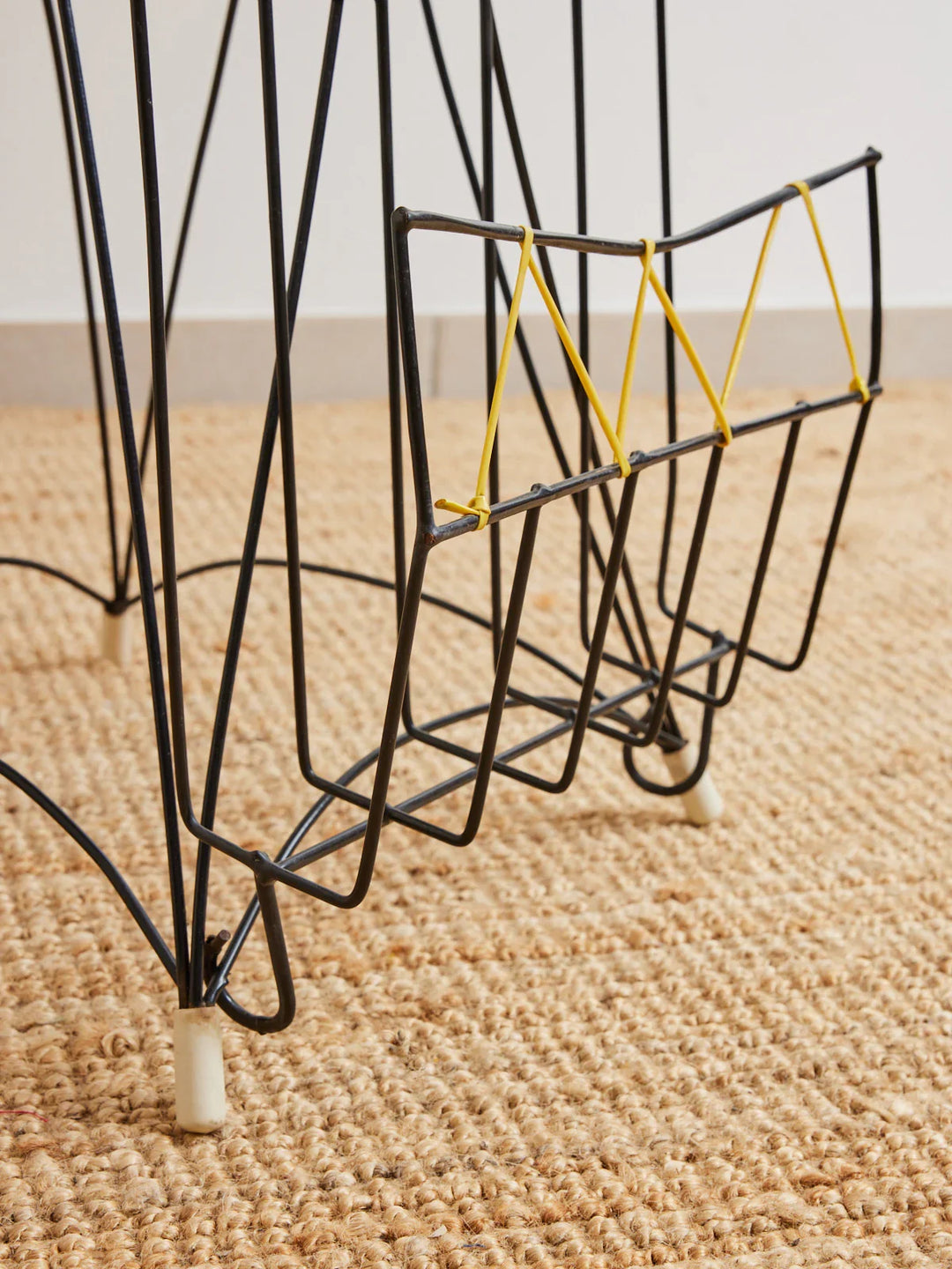 marius-porte-revue-metal-229-5