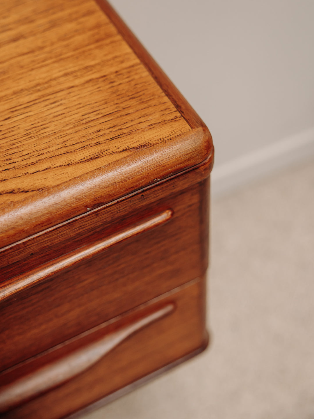 margaret-enfilade-bois-320-7