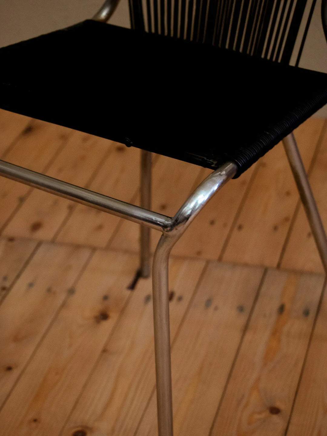 alma-chaise-plastique-1390-5