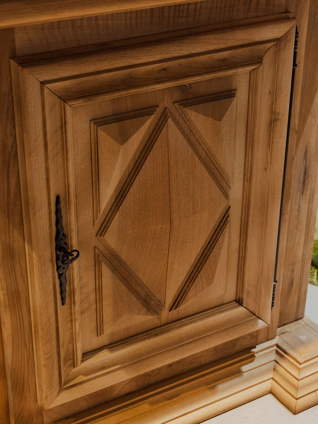 gilbert-buffet-bois-1508-9