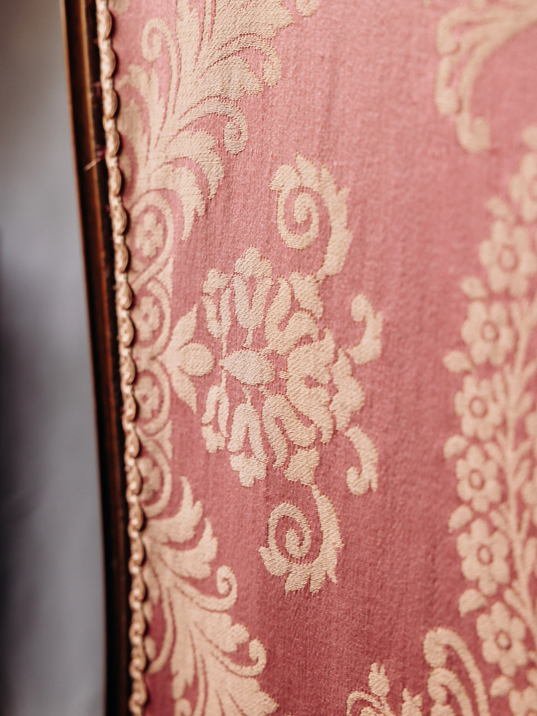 hippolyte-manteau-cheminee-tissu-17-6