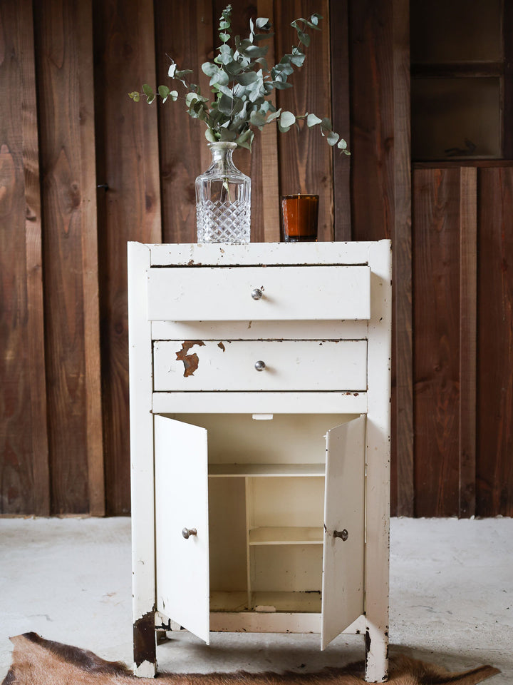 gilbert-buffet-metal-663-2