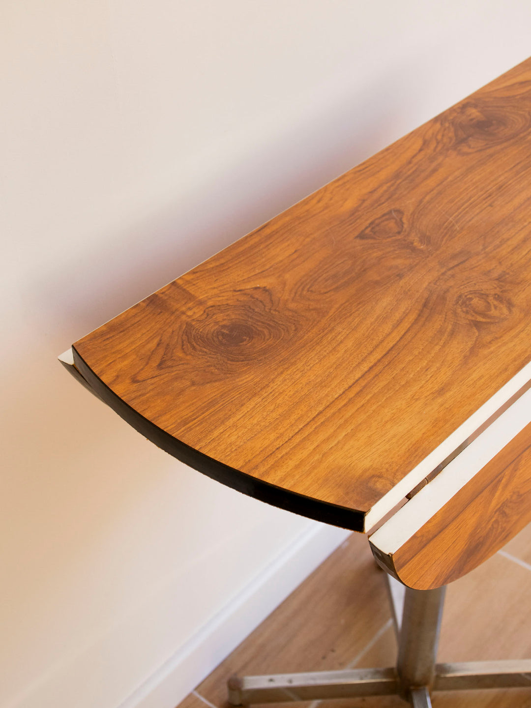 karla-table-a-manger-formica-1267-7