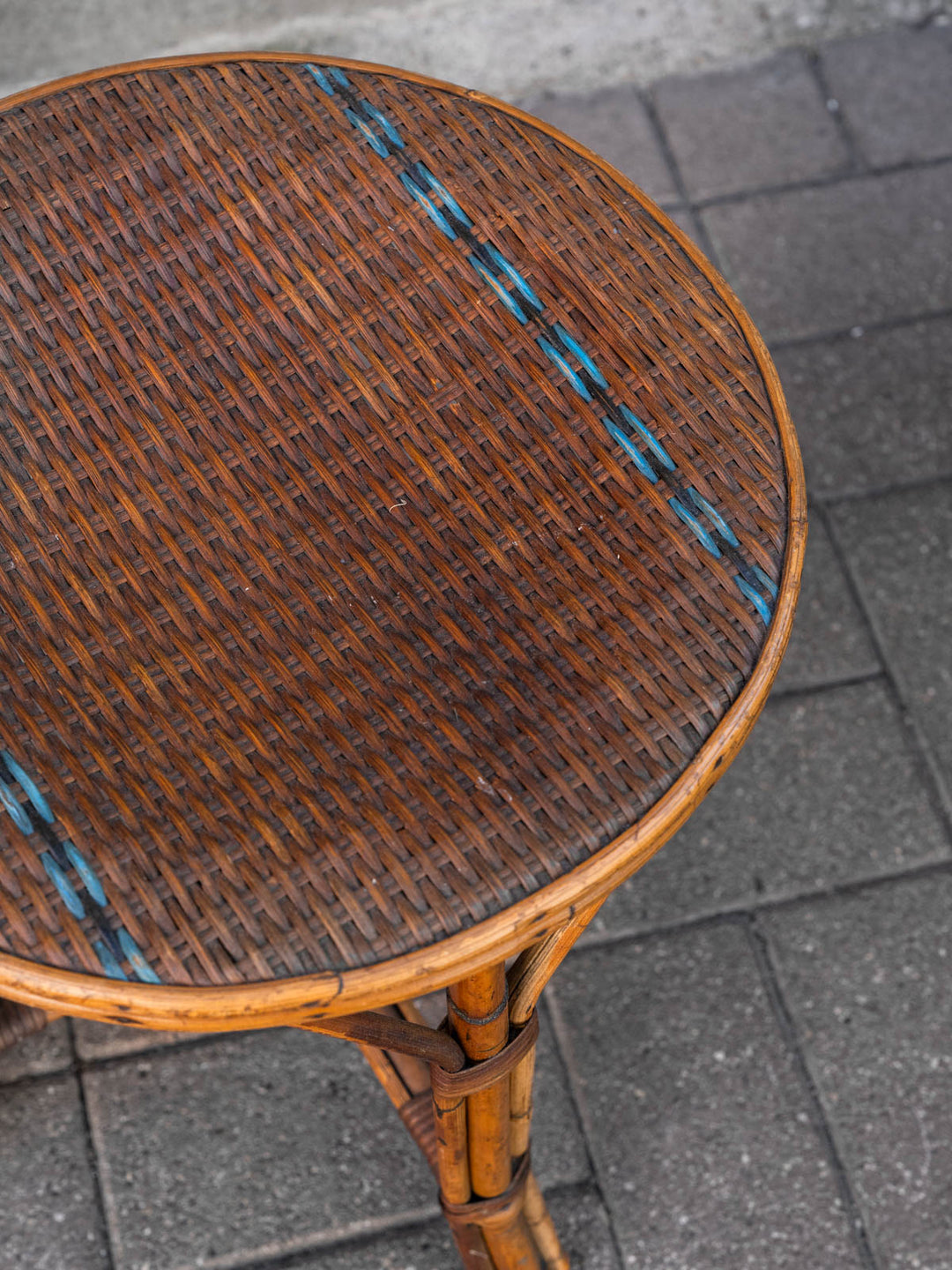 regis-tabouret-rotin-1546-4