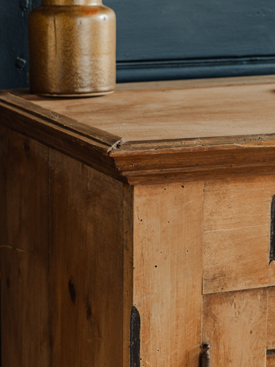 gilbert-buffet-bois-641-5