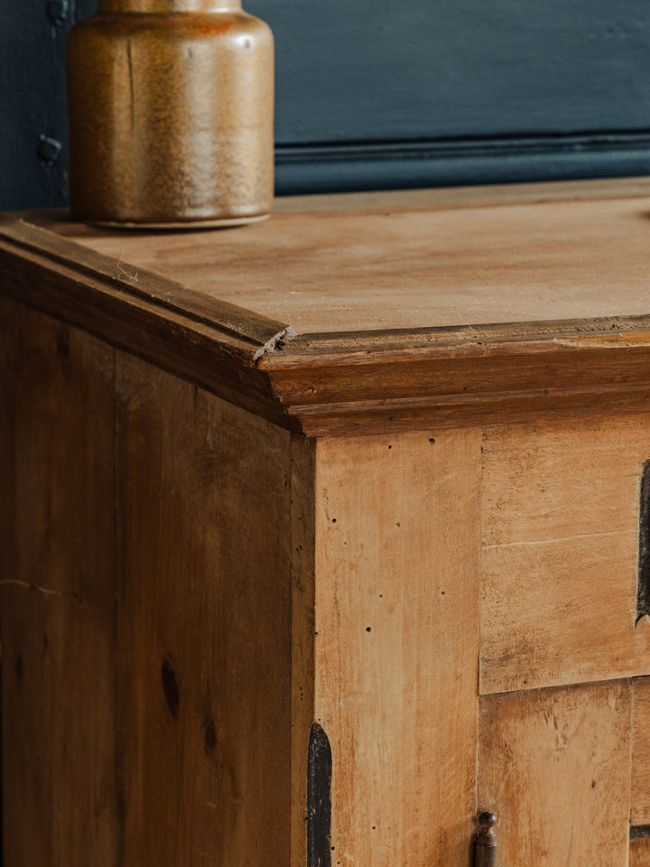 gilbert-buffet-bois-641-5