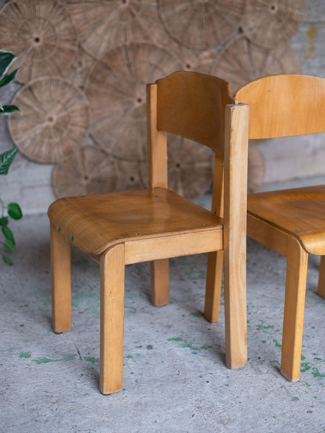 ernestine-chaise-pour-enfant-bois-contemporain-1357-3
