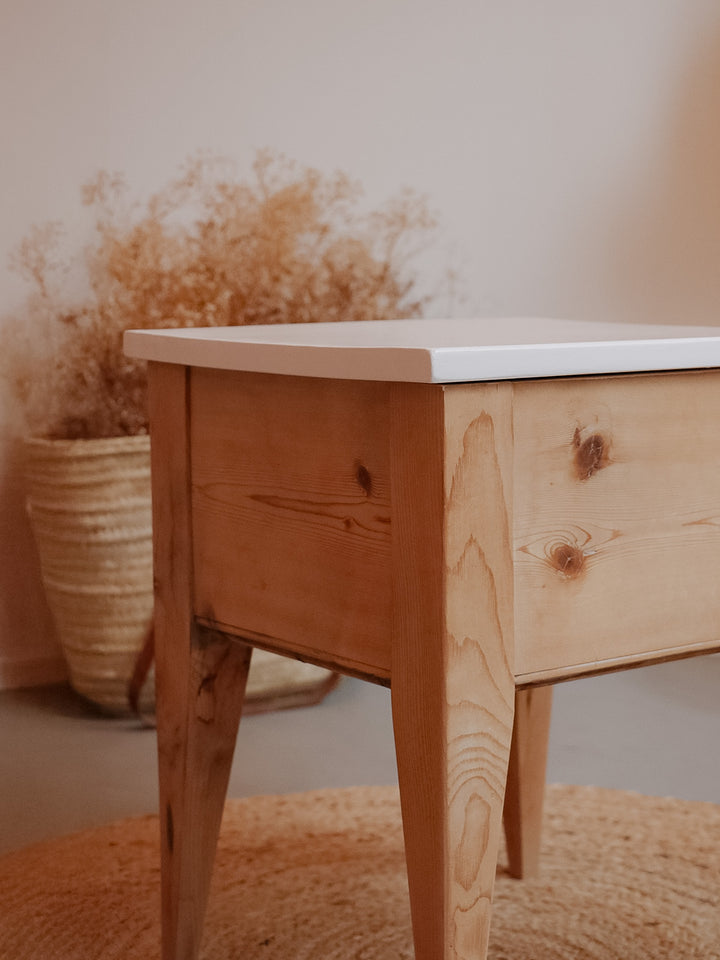 odile-table-chevet-pin-632-6