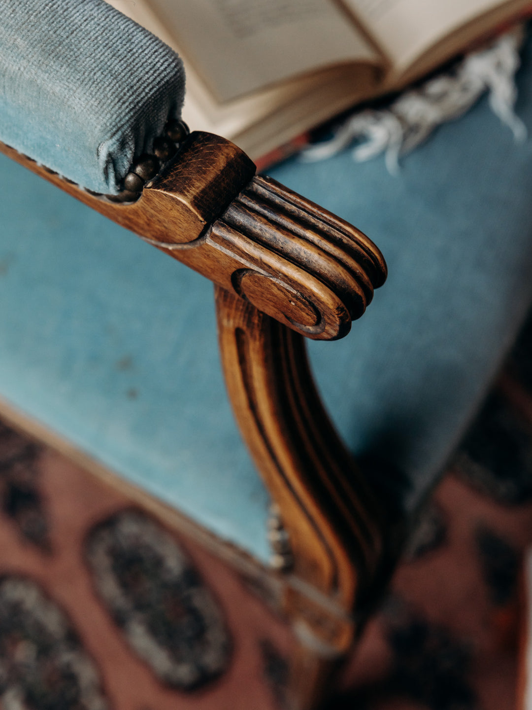 ernest-fauteuil-bleu-606-5