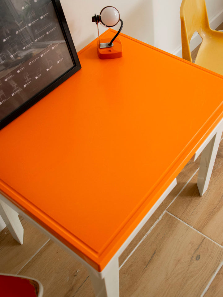 yvan-bureau-plastique-552-9