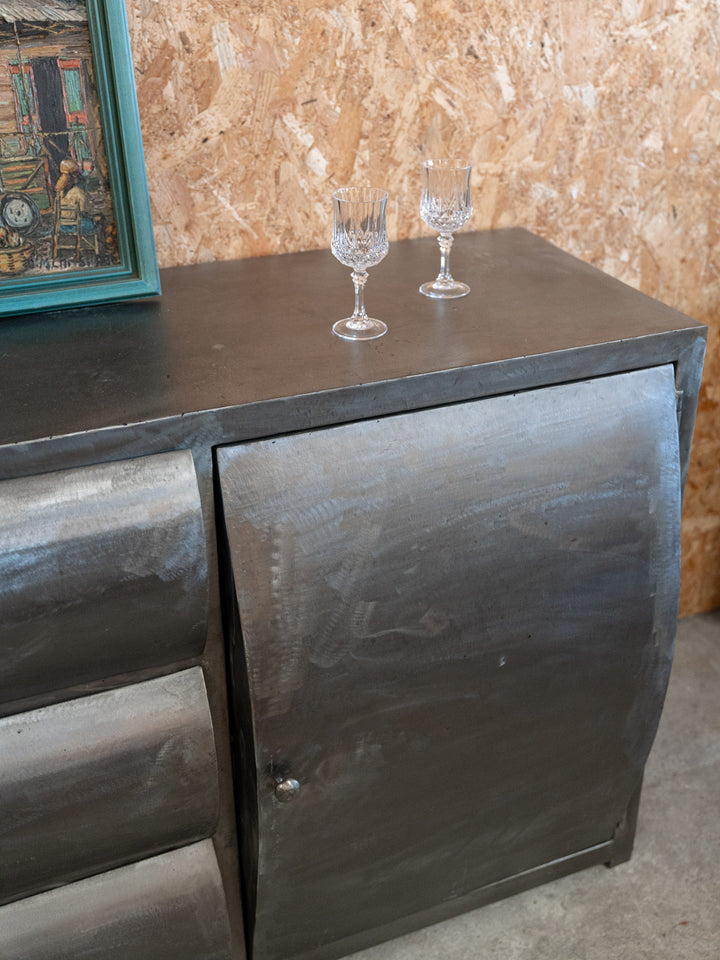gustave-buffet-metal-602-9
