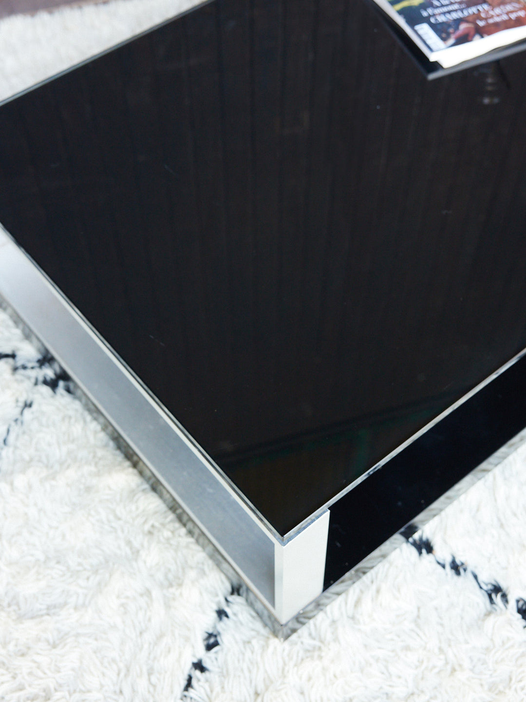donna-table-basse-verre-noir-design-1645-9