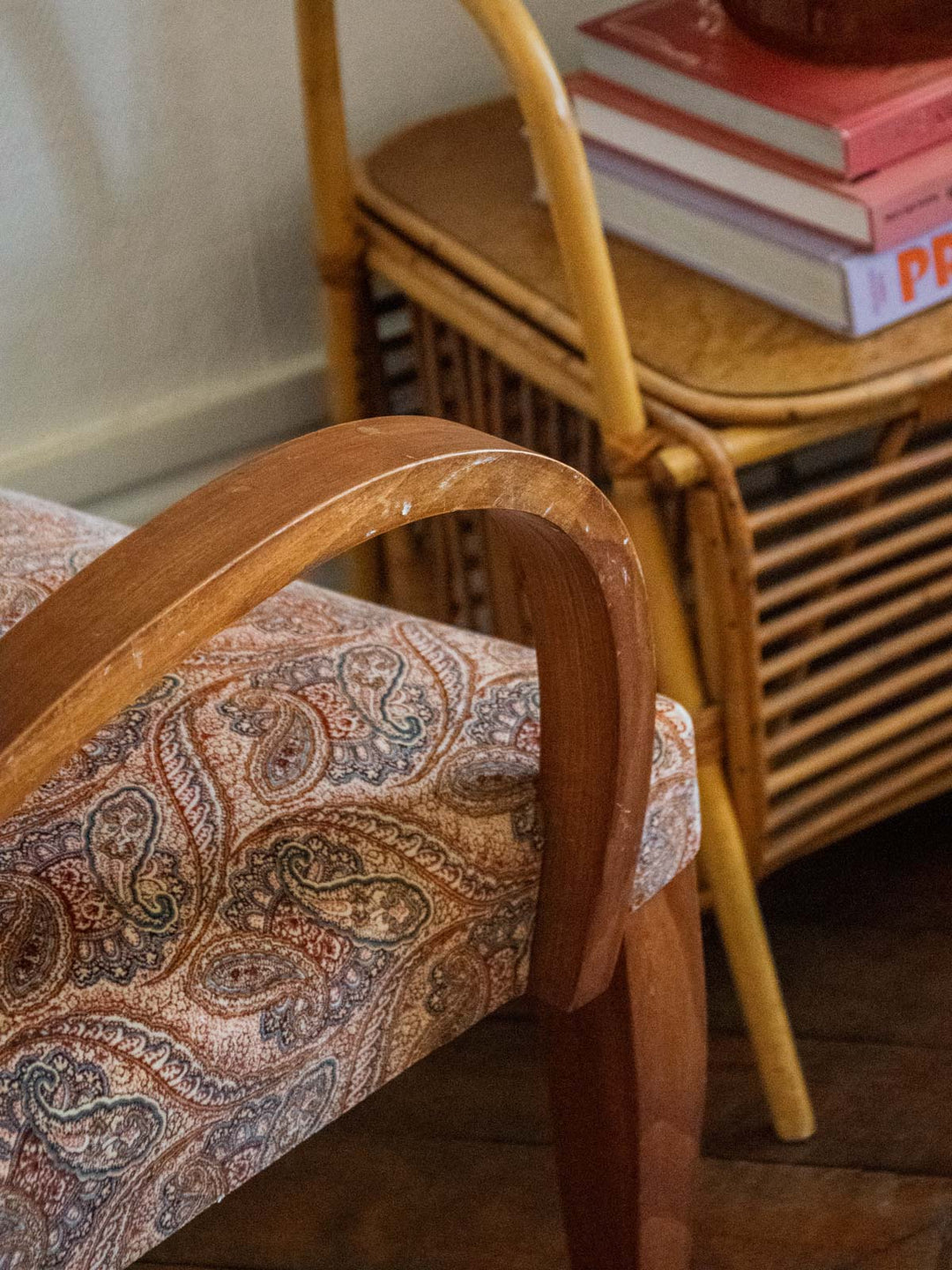 claude-chaise-bois-1039-9