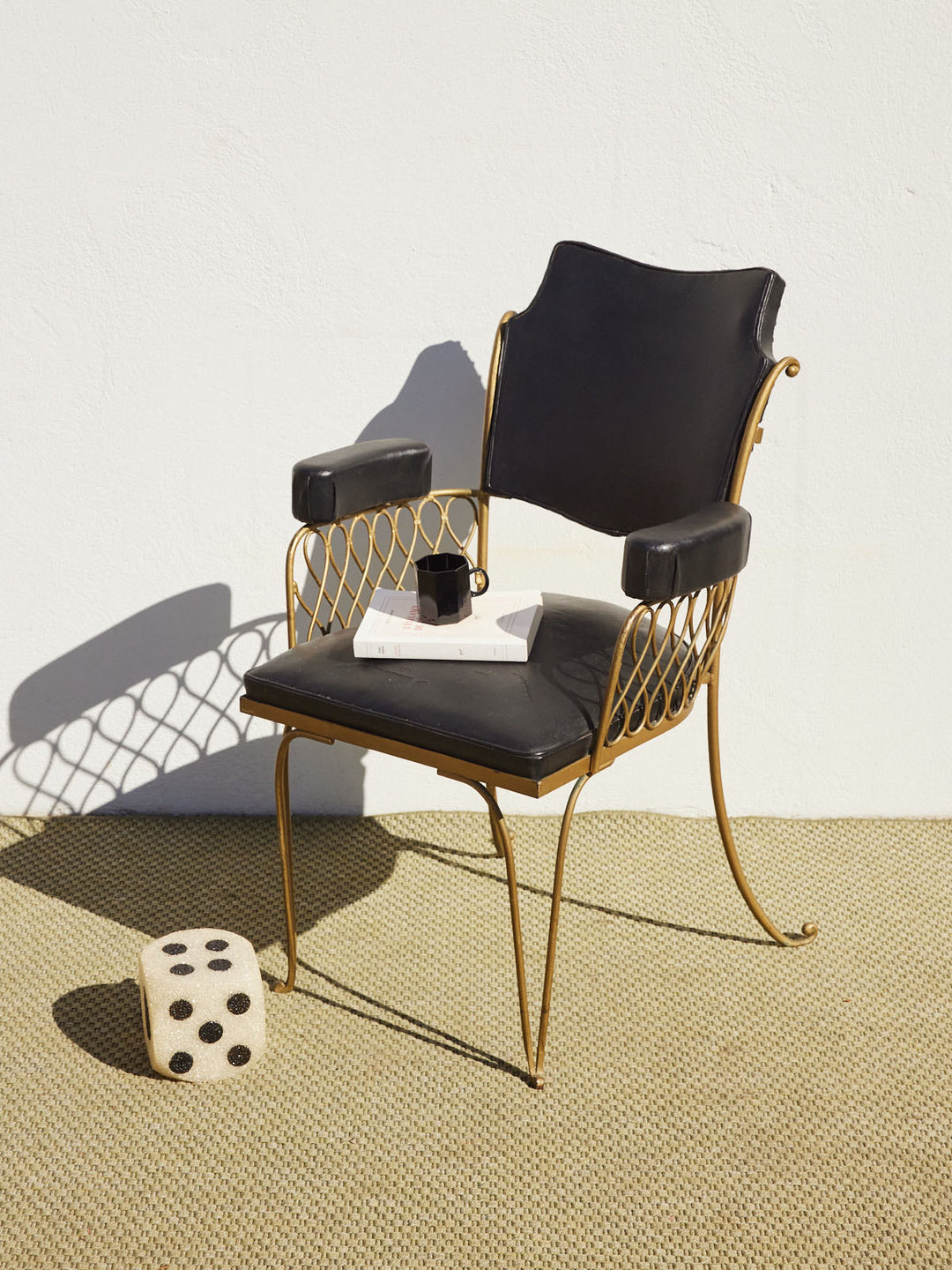 ernest-fauteuil-laiton-1581-2