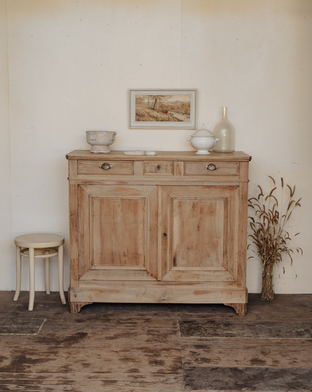 gilbert-buffet-noyer-667-1