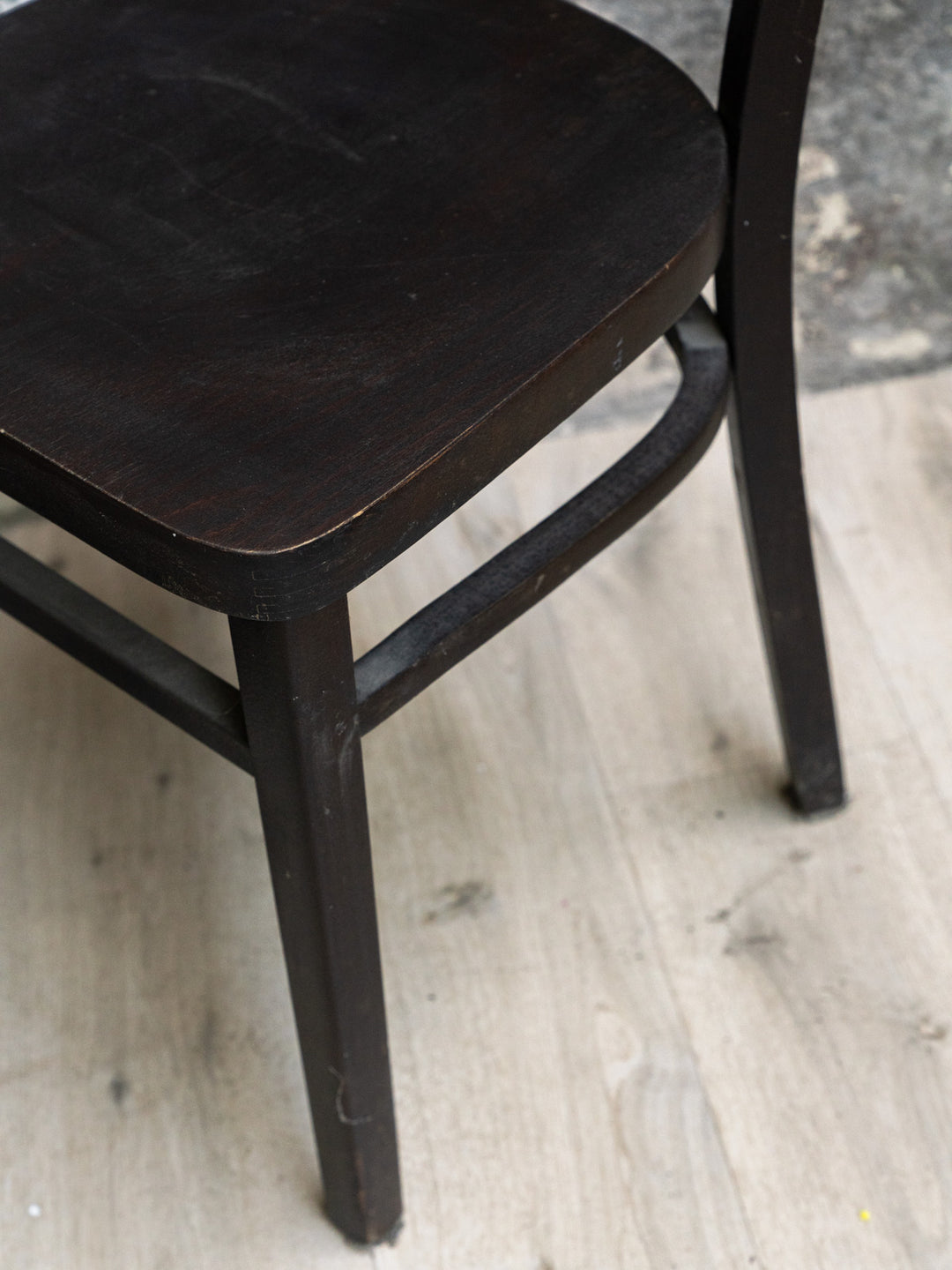 claude-chaise-bois-1261-8