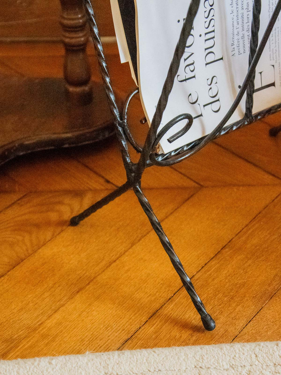 desire-porte-revues-metal-168-4