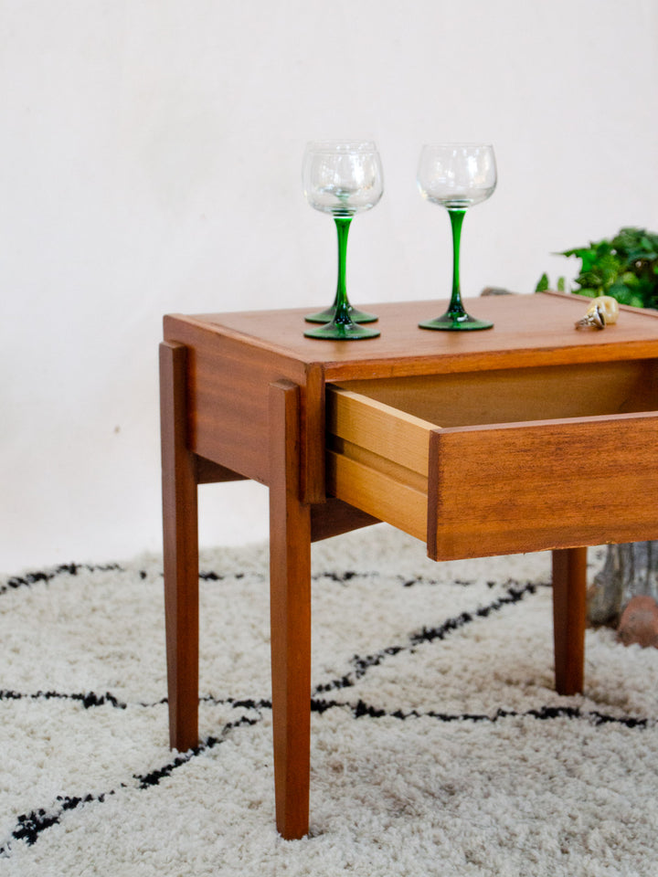 odile-table-chevet-teck-1619-8