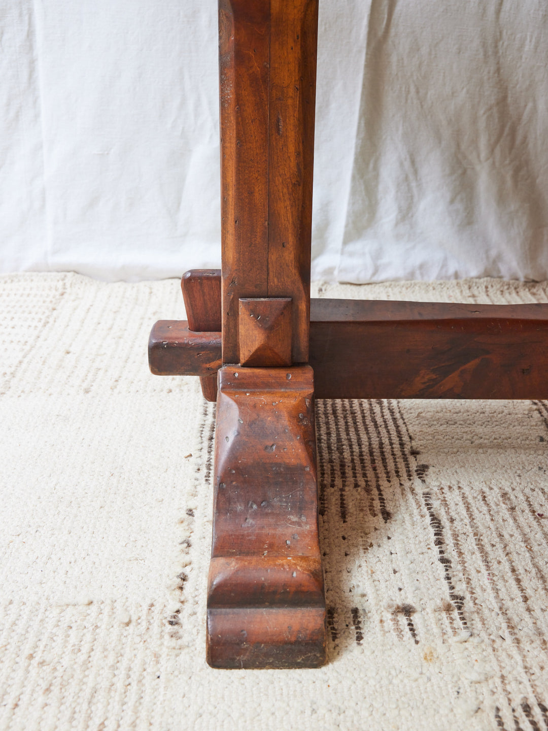 romy-table-à-manger-noyer-643-5