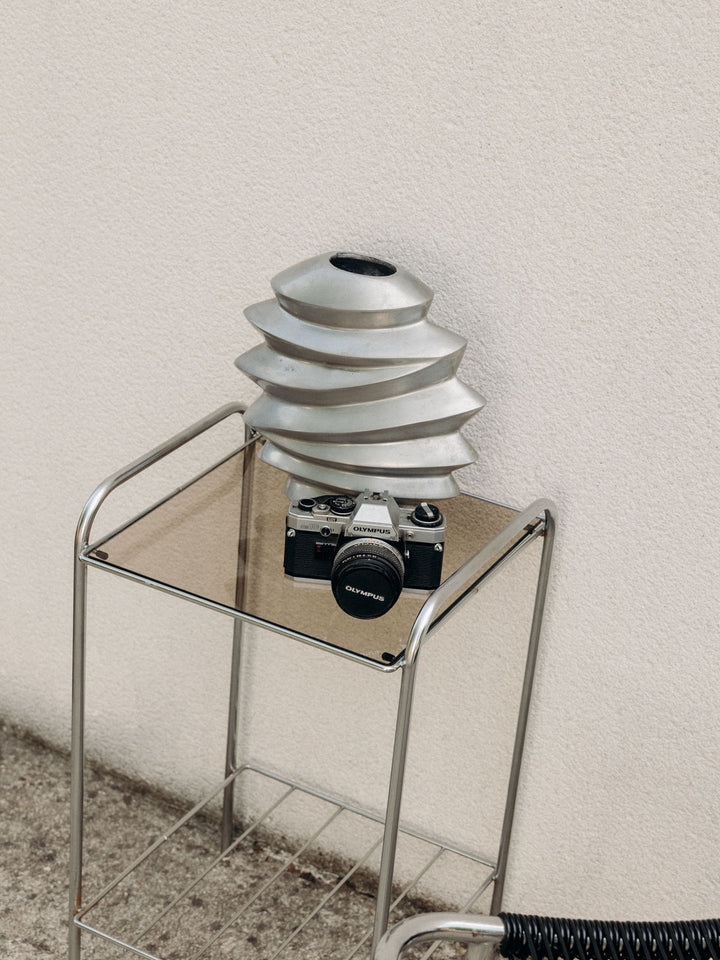 hanna-table-appoint-metal-1380-2