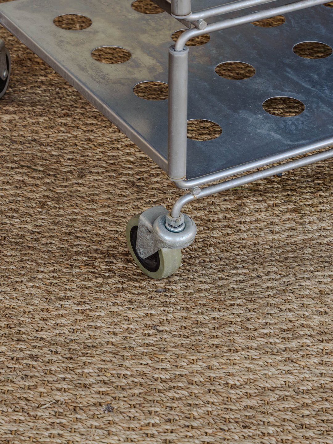 anouk-desserte-metal-252-9