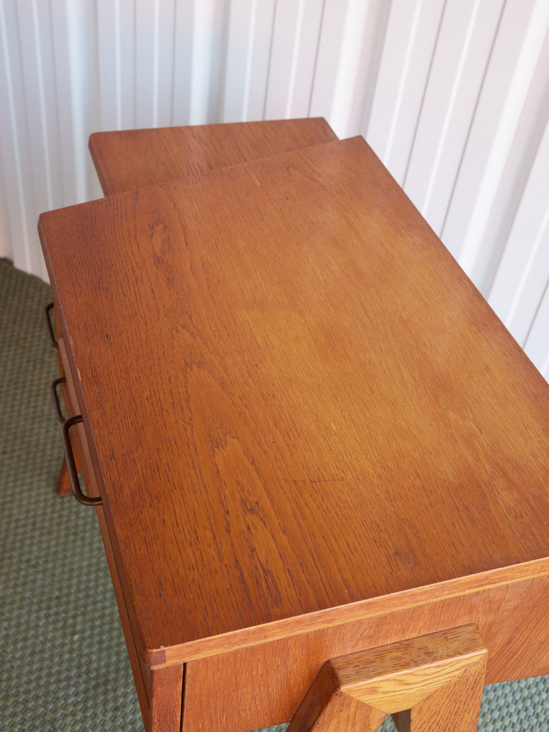 yvan-bureau-bois-571-8