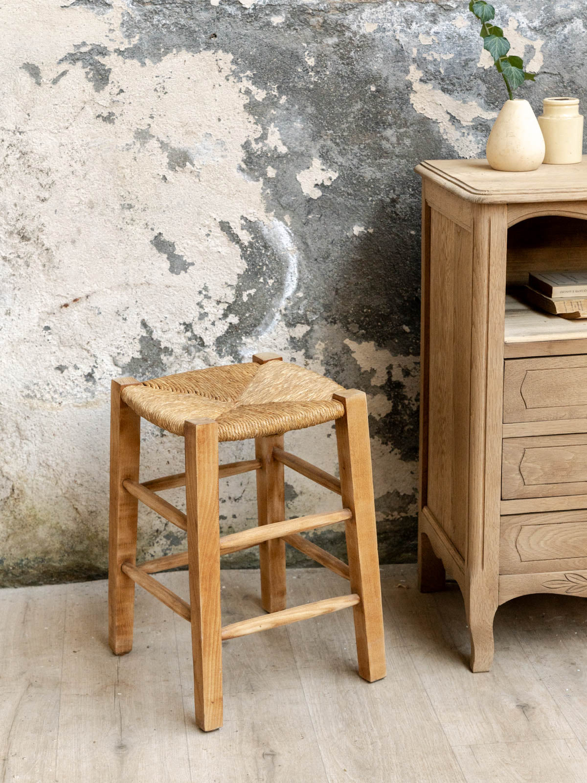 regis-tabouret-bois-1593-2