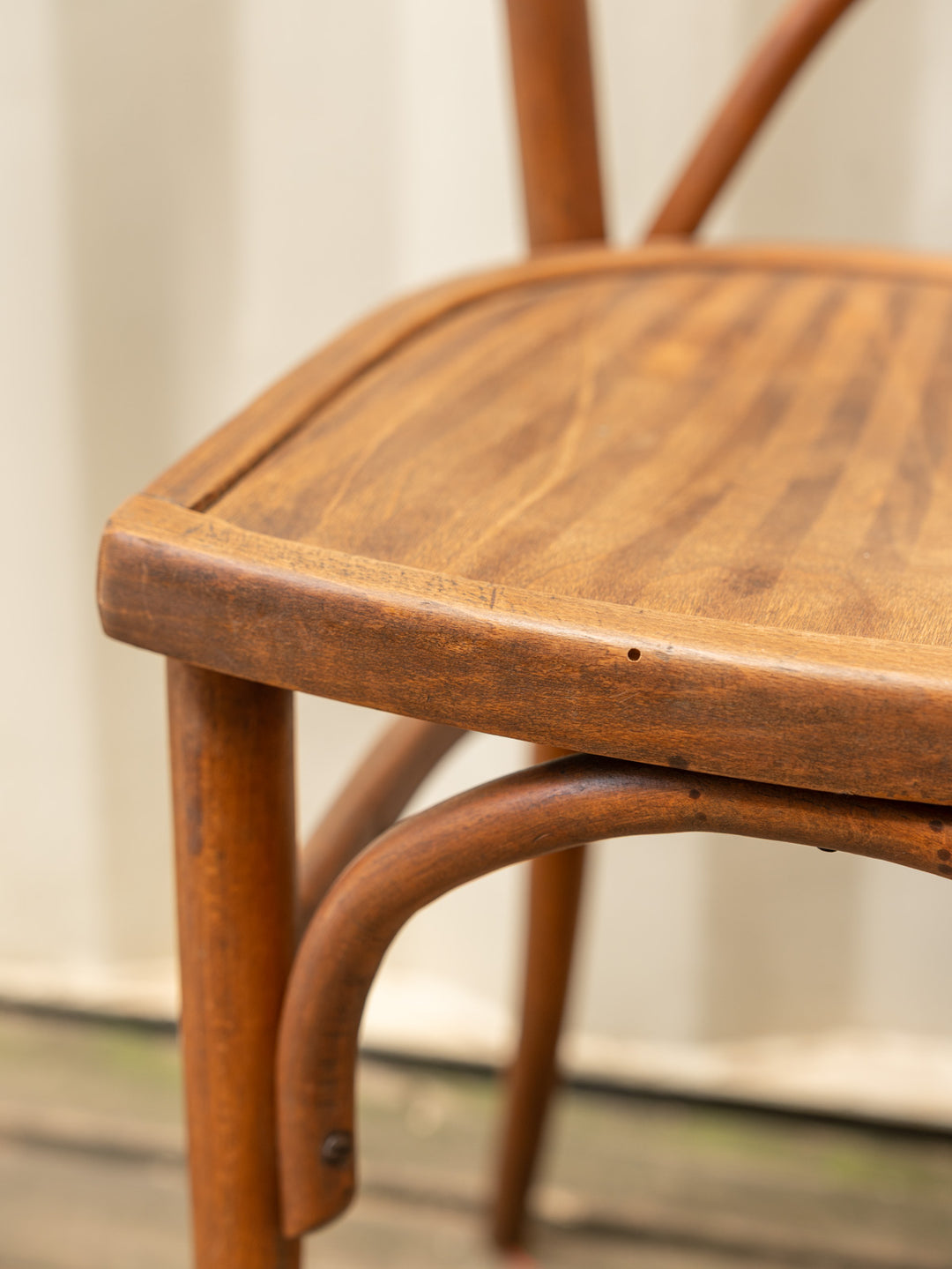 claude-chaise-bois-1519-10