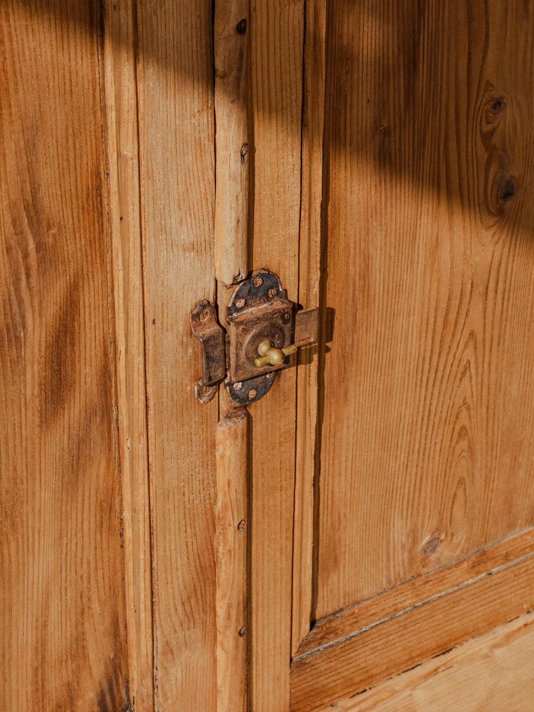 gilbert-buffet-bois-1477-10