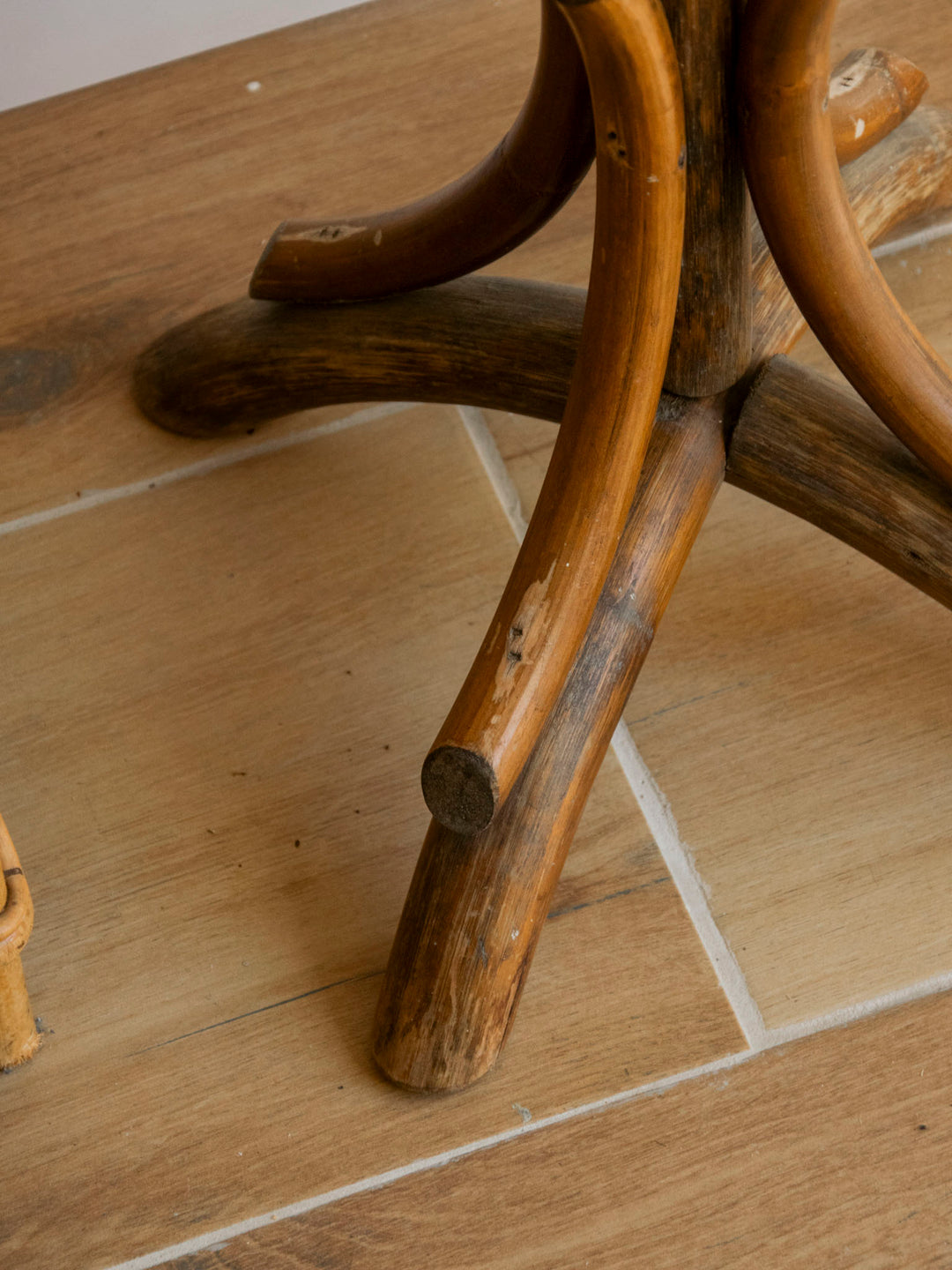ariel-porte-plante-bois-549-6