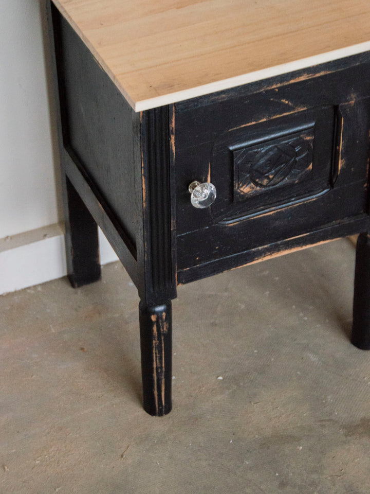 odile-table-chevet-noire-630-7