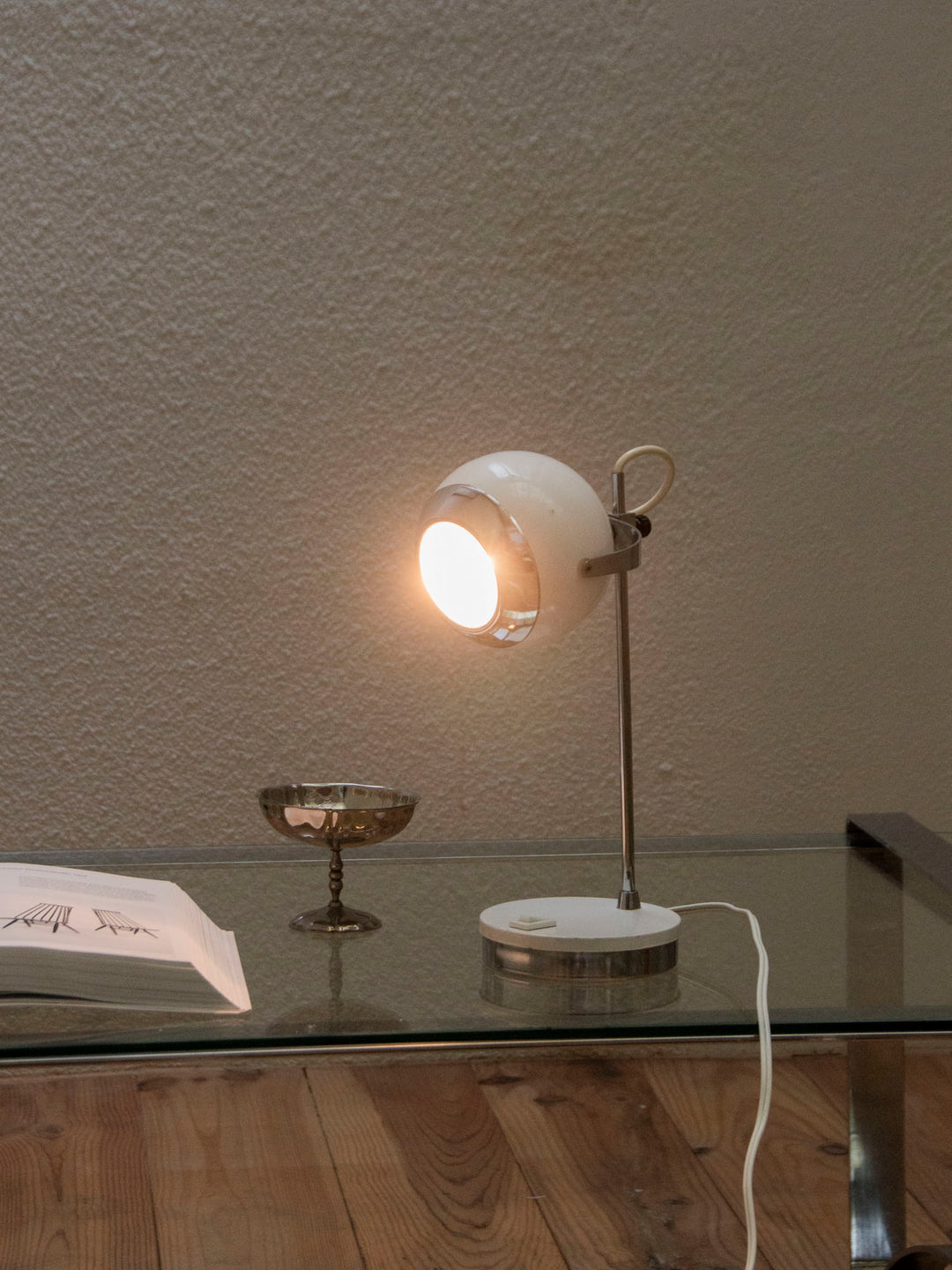 julia-lampe-à-poser-eye-539-6